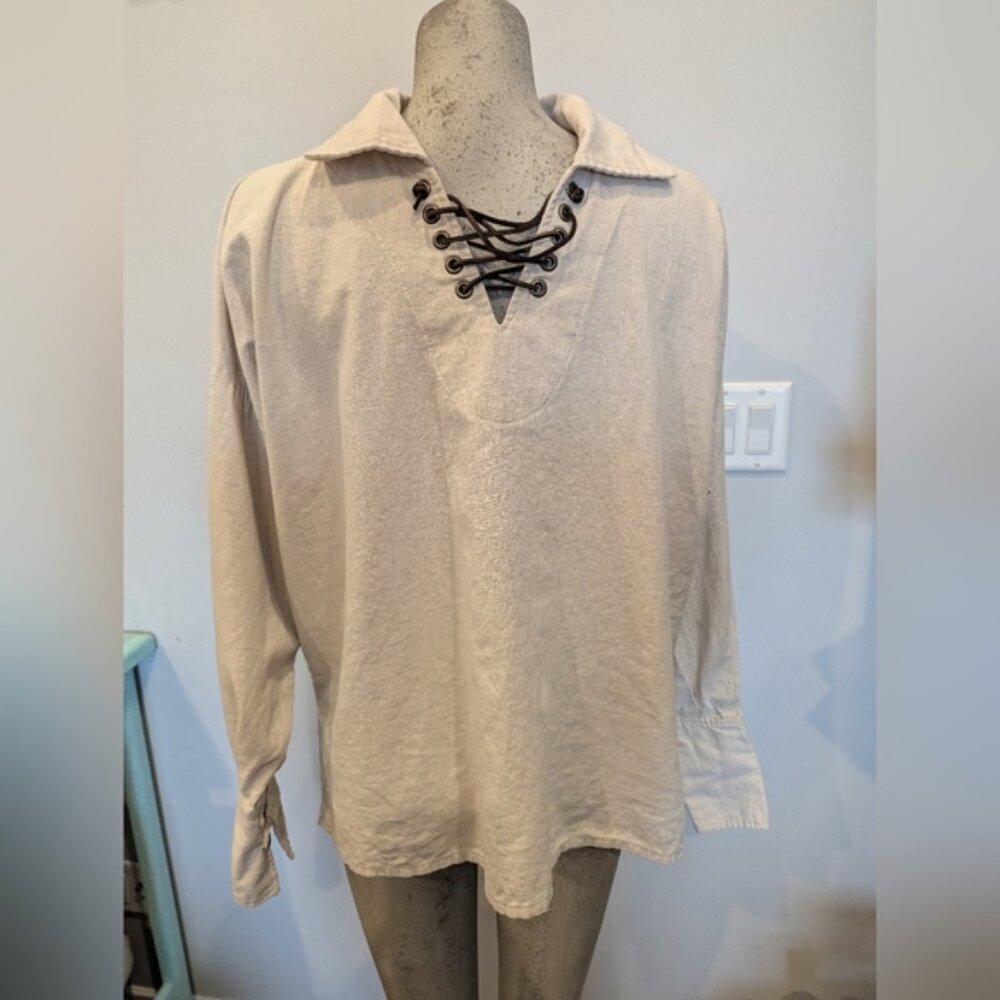 Medieval linen shirt with leather lacing at collar Designer Anne LaRochelle - Picture 7 of 8